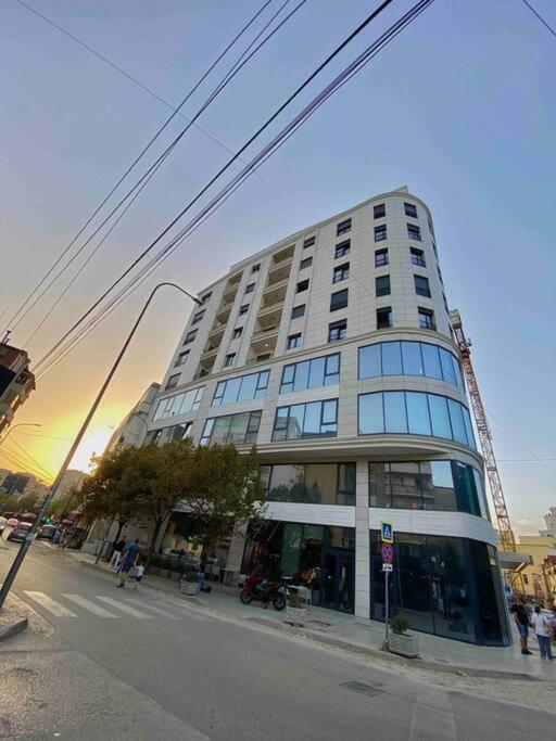 2+1 Apartment - Tirana City Center Ngoại thất bức ảnh